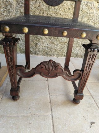 Vecchie Sedie in Legno Massello