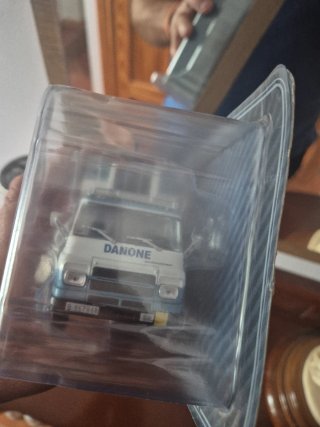 Barreiros 4220 Danone 1:43