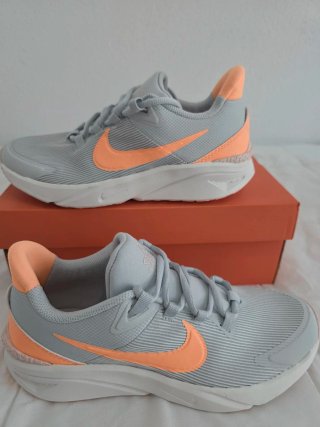 Nike Star Runner Mujer Gris Naranja