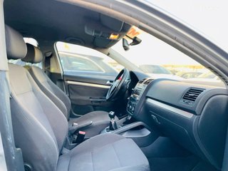 Volkswagen Jetta 2005