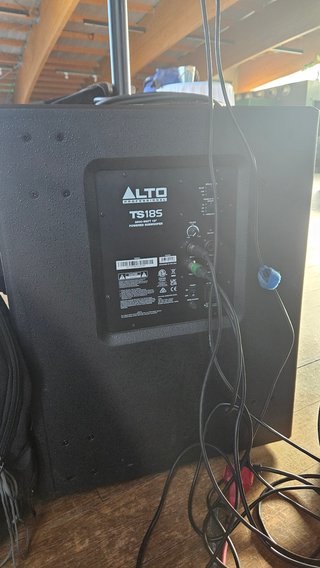 Equipo de Sonido Alto 10.000W Negro