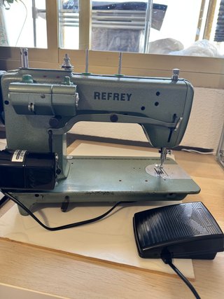 Máquina de coser Refrey 430 Industrial