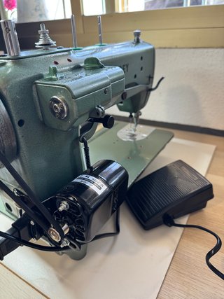 Máquina de coser Refrey 430 Industrial