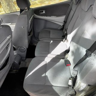 Nissan Almera 2004