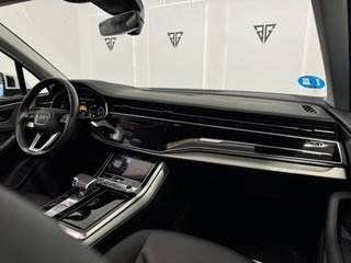 AUDI Q7 55 TFSIe S line quattro tiptronic 381CV
