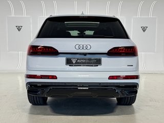 AUDI Q7 55 TFSIe S line quattro tiptronic 381CV