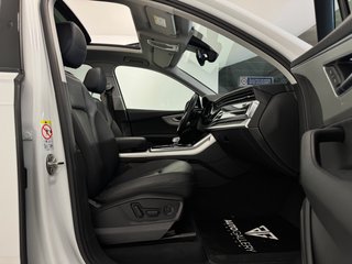 AUDI Q7 55 TFSIe S line quattro tiptronic 381CV