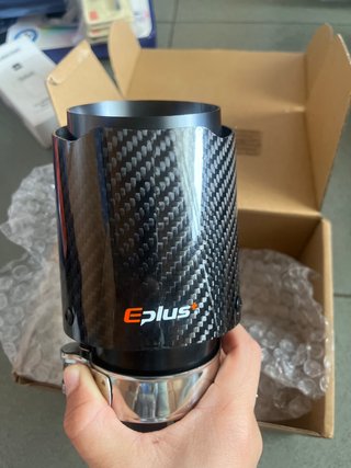 Cola de escape carbono Eplus