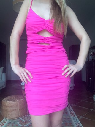 Vestido rosa elástico con tela strech muy bonito