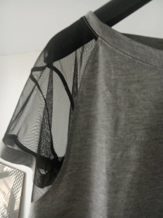 Maglia Terranova mai indossata dettagli in rete