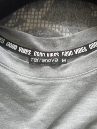 Maglia Terranova mai indossata dettagli in rete