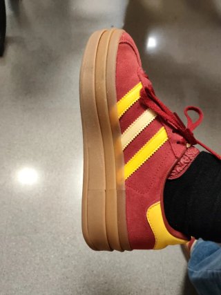 Adidas Zapatillas Rojas y Amarillas