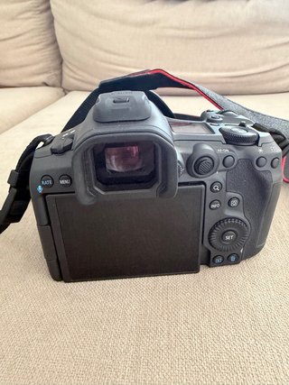 Canon EOS R5 Mark II - Poco Uso + RF 24-105mm USM