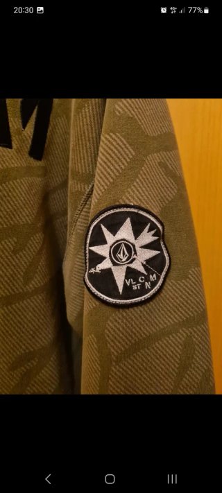 Abrigo Volcom Camuflaje con Forro Polar