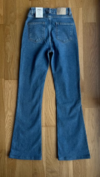 Zara Jeans Tiro Alto Flare Azul Talla 34