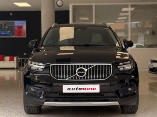Volvo XC40 2021