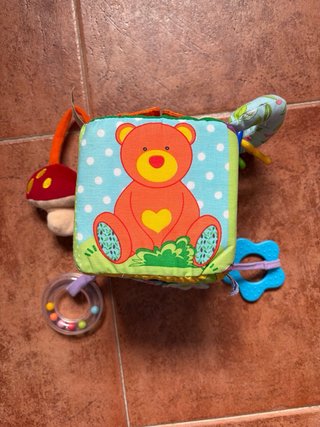 Cubo Peluche Gusiluz Friends Molto