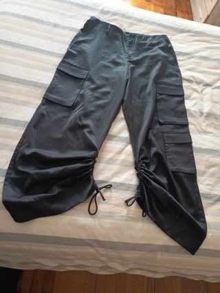 Pantalones blancos anchos