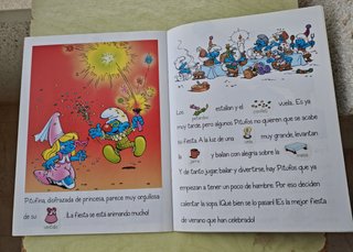 Libro infantil "Los Pitufos"