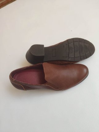 Zapatos de vestir piel señora. Precio solo hoy!!!!