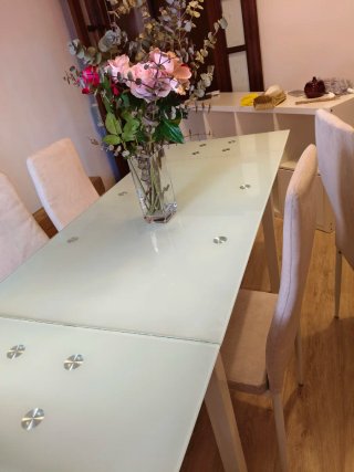 Mesa comedor extensible + 5 sillas