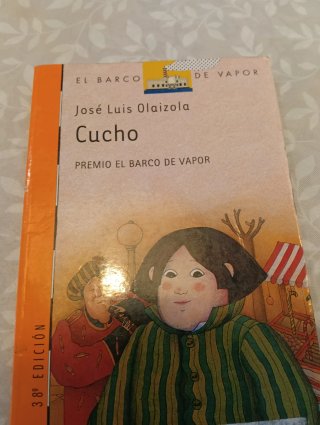 Lote 2 libros: Cucho/El pequeño Nicolás-El chiste