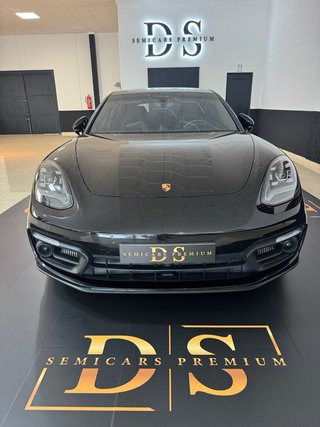 Porsche Panamera 2023