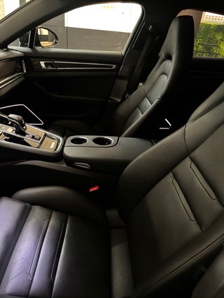 Porsche Panamera 2023
