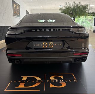 Porsche Panamera 2023