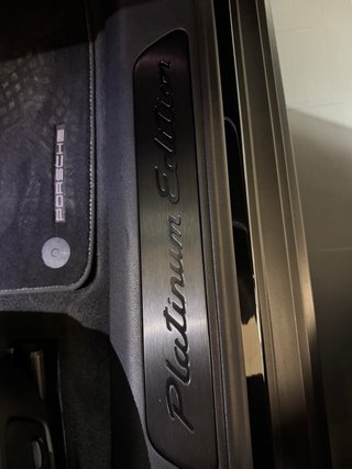 Porsche Panamera 2023