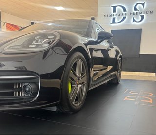 Porsche Panamera 2023