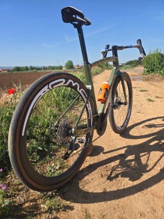 Ruedas Gravel Carbono 45mm Tubeless