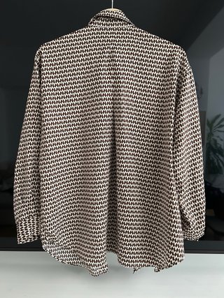 Camicia ampia fantasia marrone e bianca