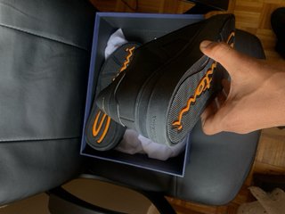 Sapatos Santoni pretos