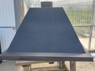 Parrilla profesional con campana artesanal