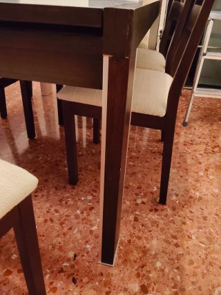 Mesa comedor extensible y 6 sillas madera y crista
