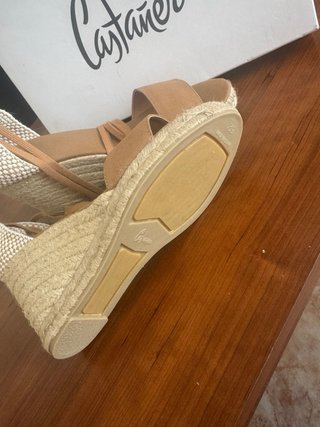 Sandalias Castañer Plataforma Beige y Marrón