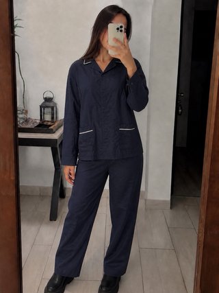 Conjunto dos piezas, chaqueta y pantalón azul mari