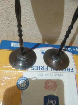 Antigüedad Candelabros de bronce antiguos