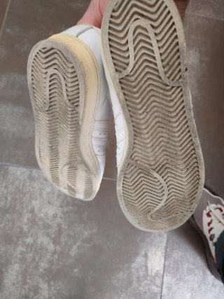 Scarpe sportive Adidas uomo bianche e beige