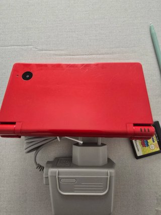 Nintendo DSi Rossa + Accessori