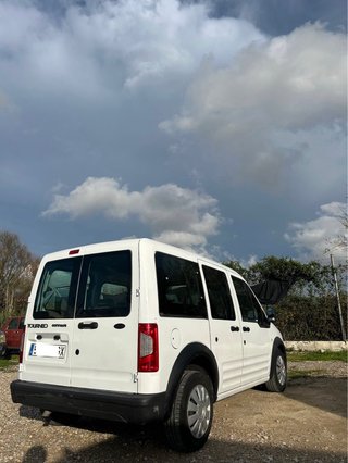 Ford Tourneo Connect 2011