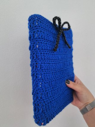 Funda Crochet Libro Azul Eléctrico Hecha Mano