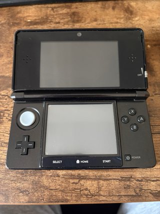 Nintendo 3DS Negra (USA) + Pokémon X