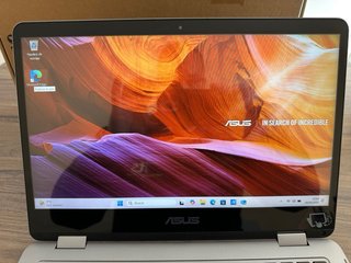 Portátil Asus VivoBook Flip TP401M