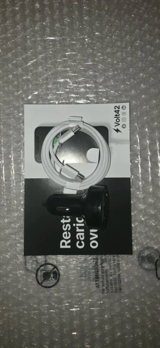 Caricatore USB-A/C Volt42 Multiporta Da Viaggio