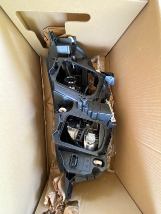 Faro Peugeot 1616143880