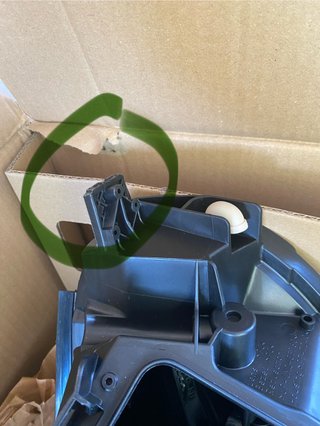 Faro Peugeot 1616143880
