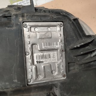 FARO DERECHO LANCIA PHEDRA XENON