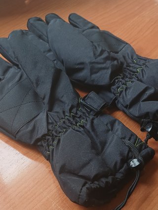 Guantes de Nieve Boriken Negros y Verdes
